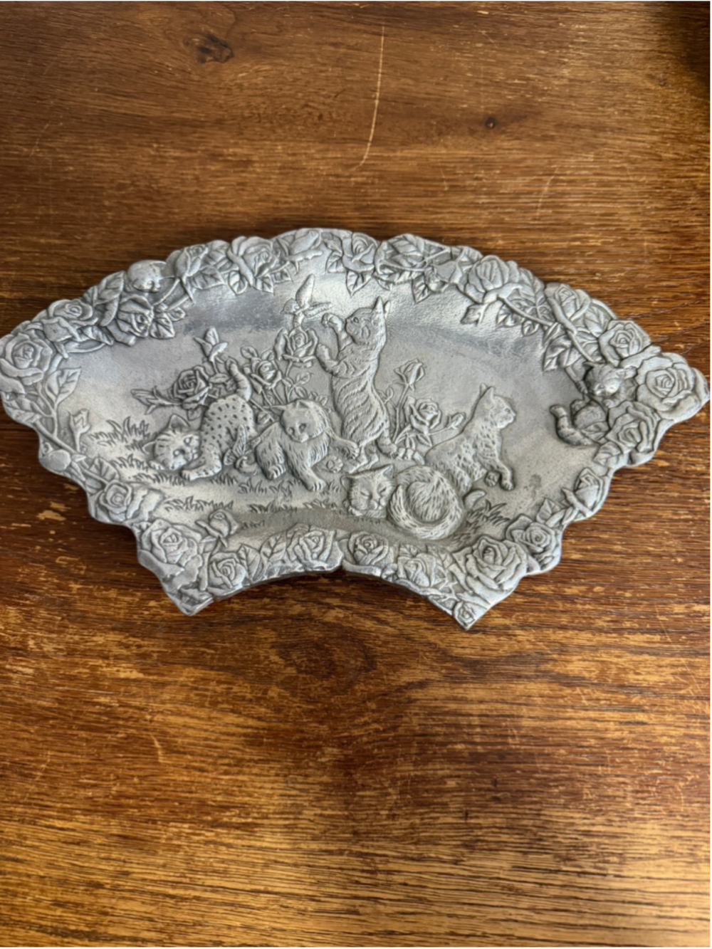 Vintage 1992 Arthur Court Good Kitty Cat Aluminum Tray Kittens Roses 12”